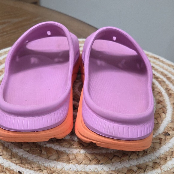 Hoka One Ora Recovery Slide, Size 4Y/ Womans 7 - Picture 5 of 8